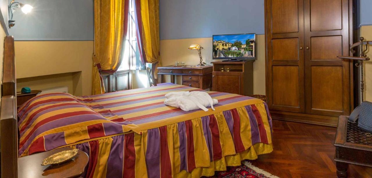 Hotel Corte Dei Tini Teramo Eksteriør bilde